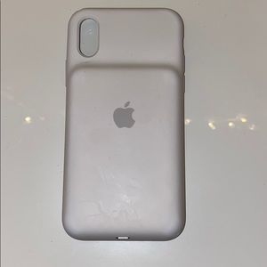 white iphone x charging case